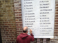 Works to Shrewsbury House School memorial © S Smart, 2014